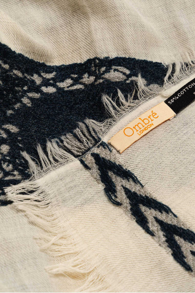 Snake scarf, Ivory