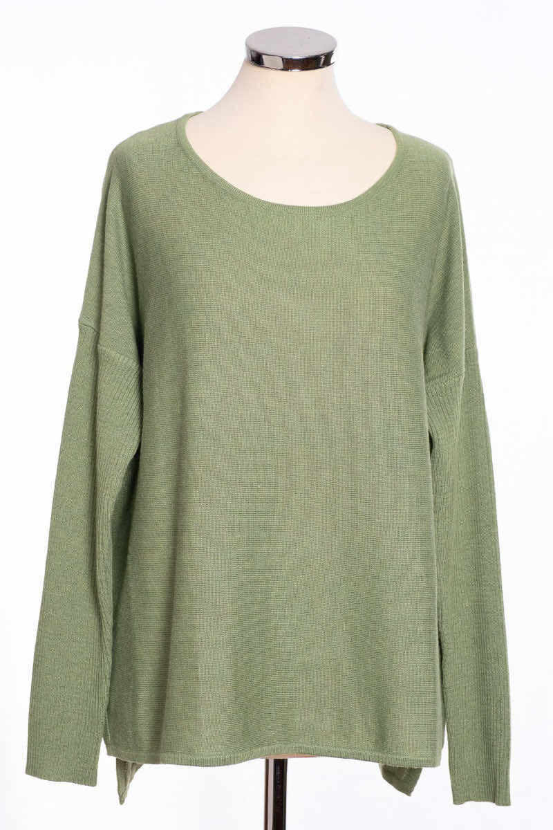 Bow back jumper, sage