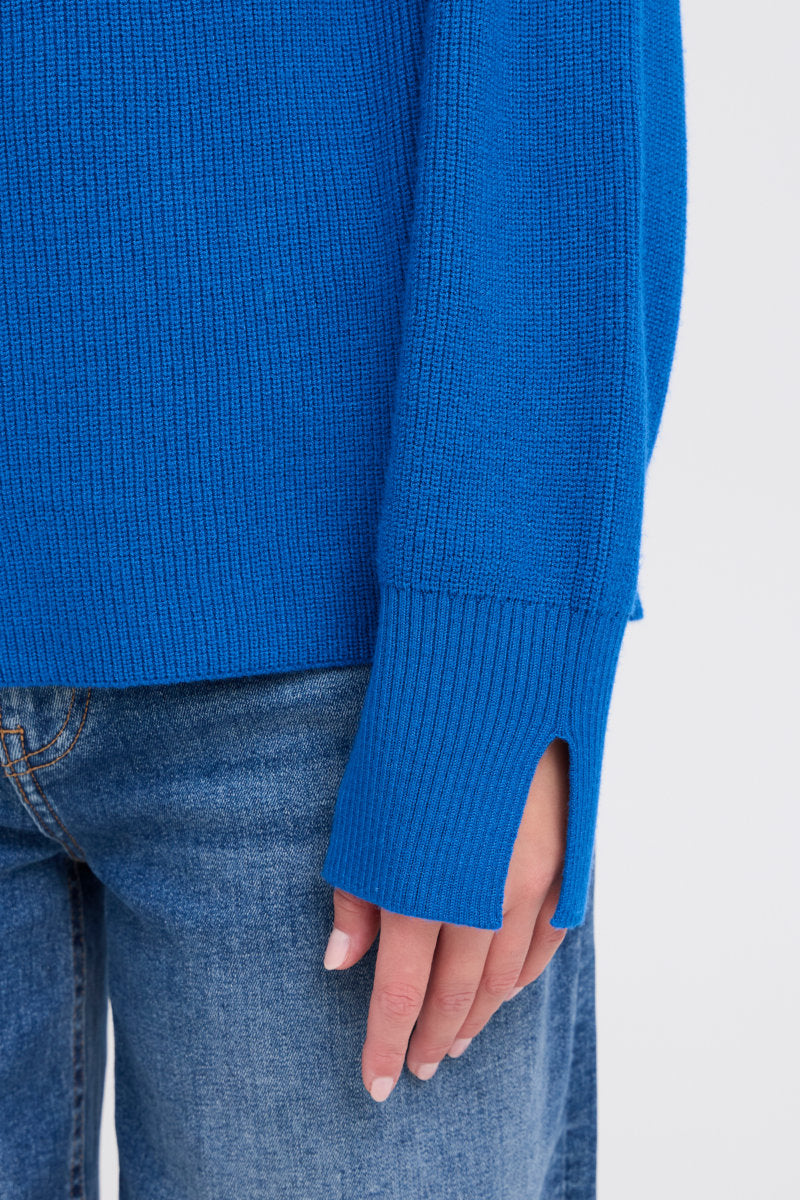 Boston jumper, bright blue
