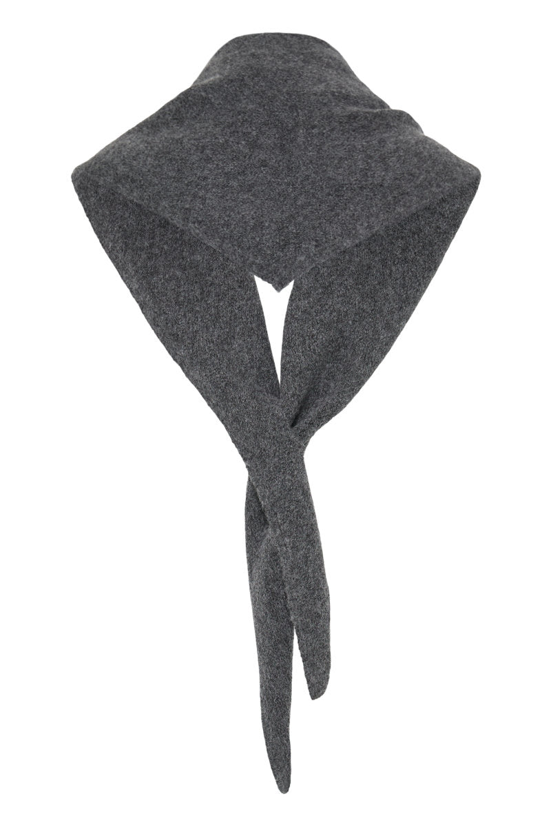Gry triangle scarf, charcoal