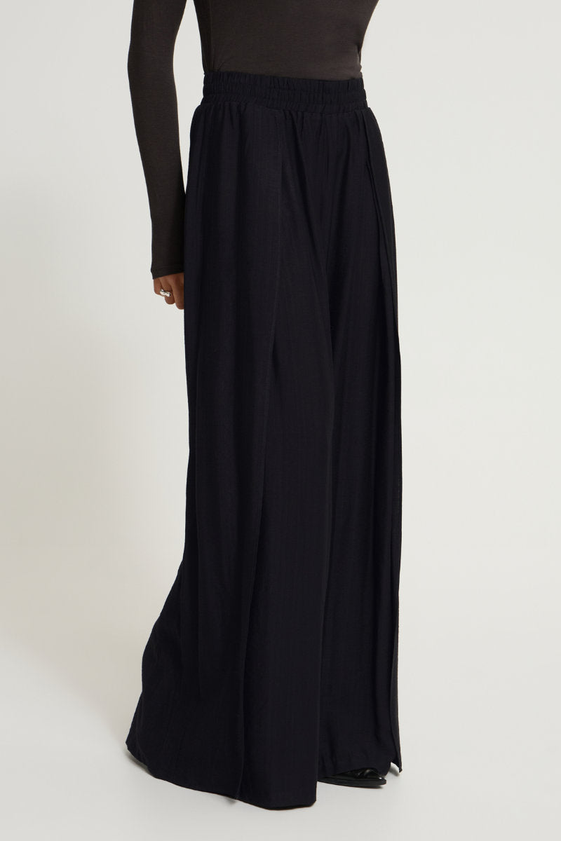 Ginnie palazzo pants, black