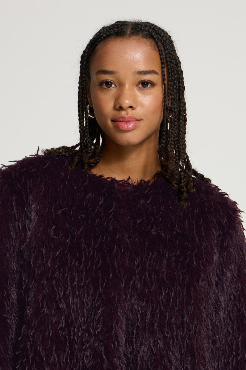 Hazina shaggy jacket, aubergine