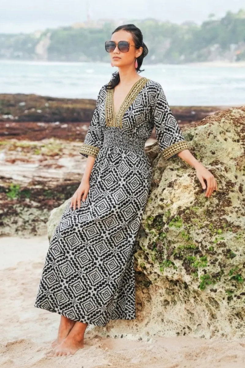 V neck kaftan, black