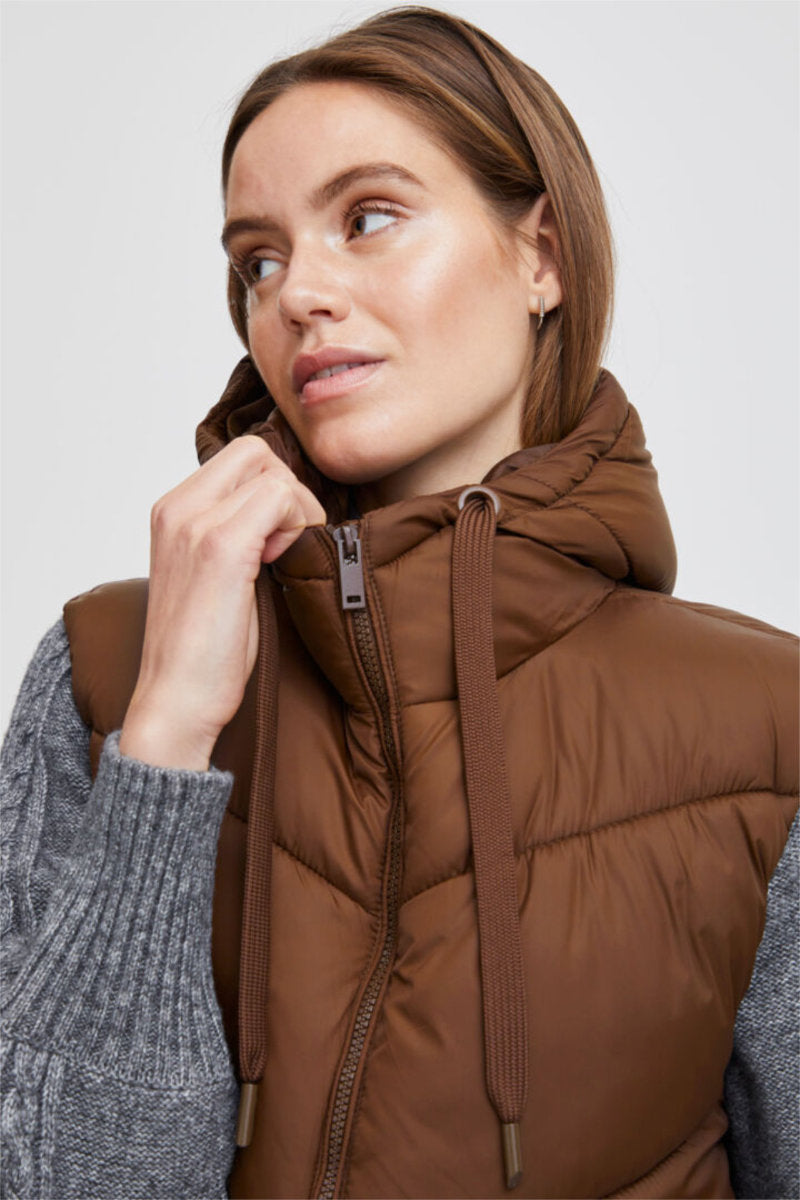 Bomina long gilet, coffee