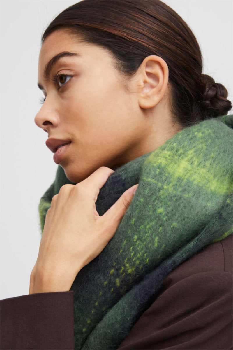 Vase Scarf, olive