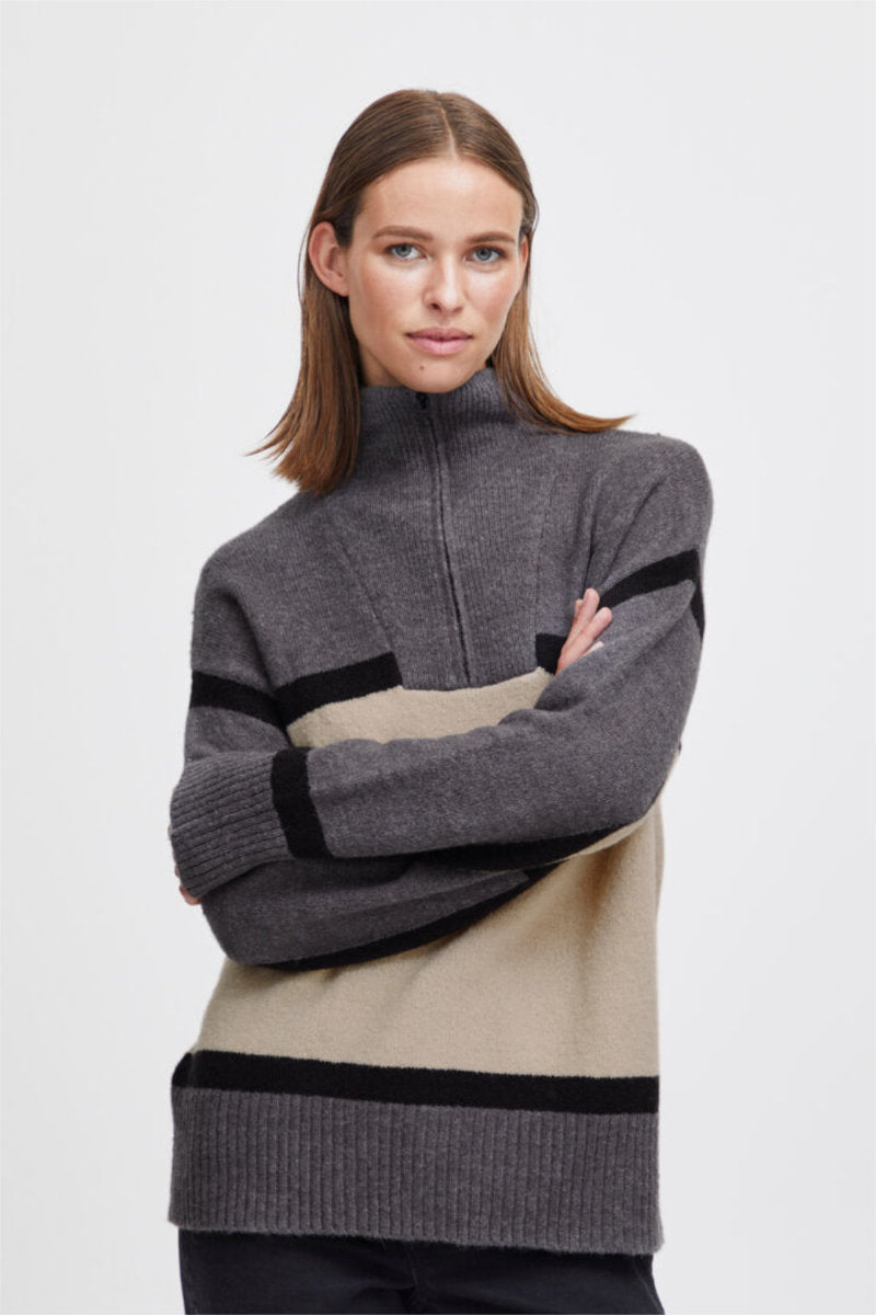 Martha half zip jumper, char/crm