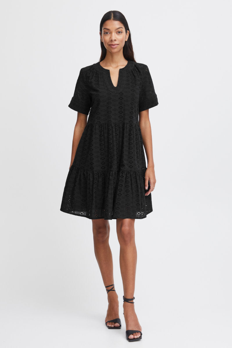 Fenni tiered dress, black