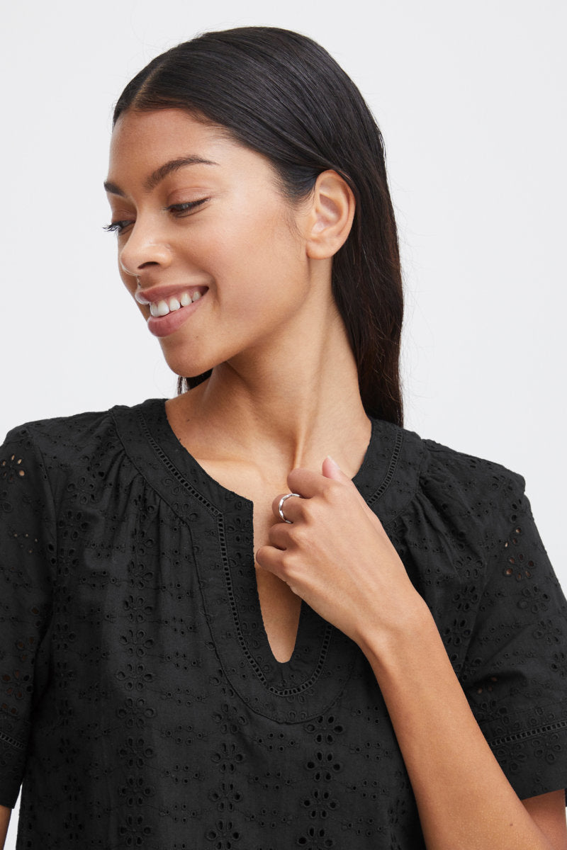 Fenni tiered dress, black