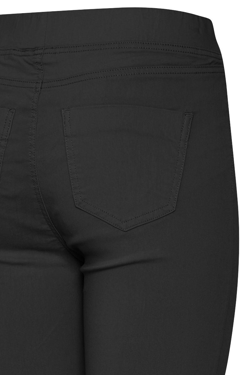 Keira capri pants, black