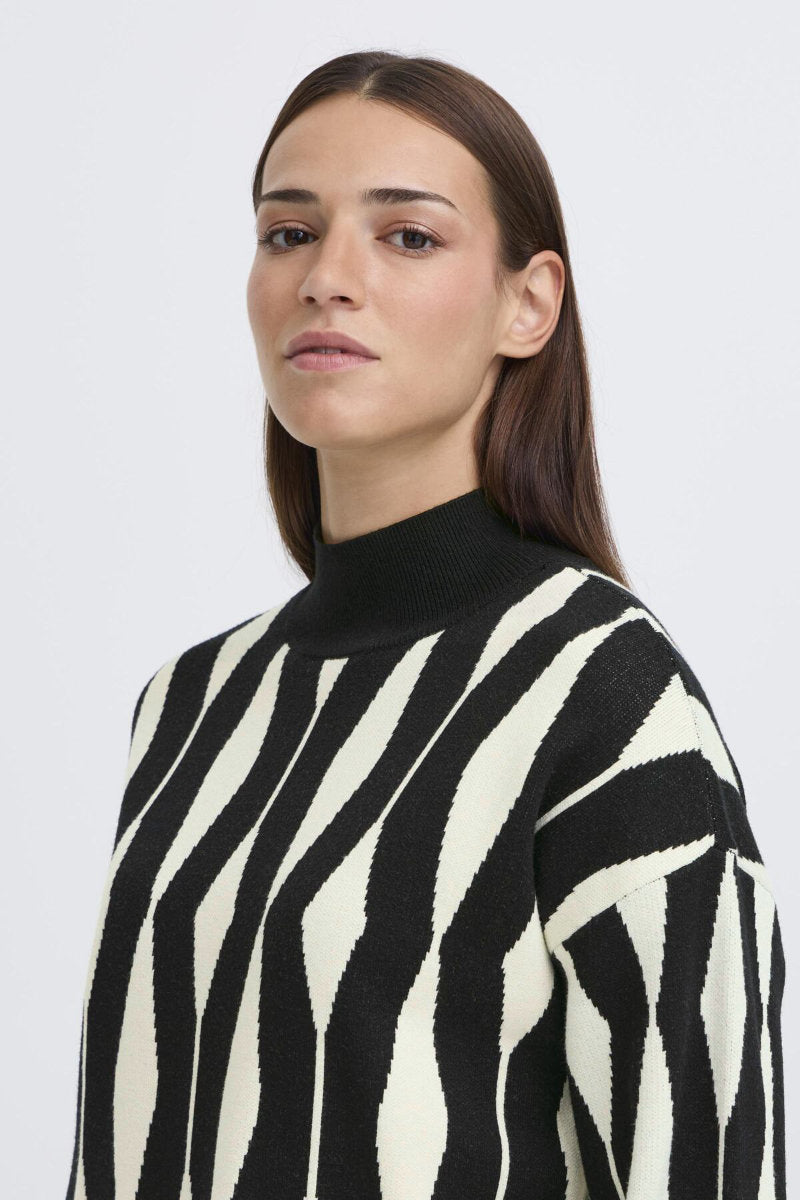 Otari jacquard jumper, black
