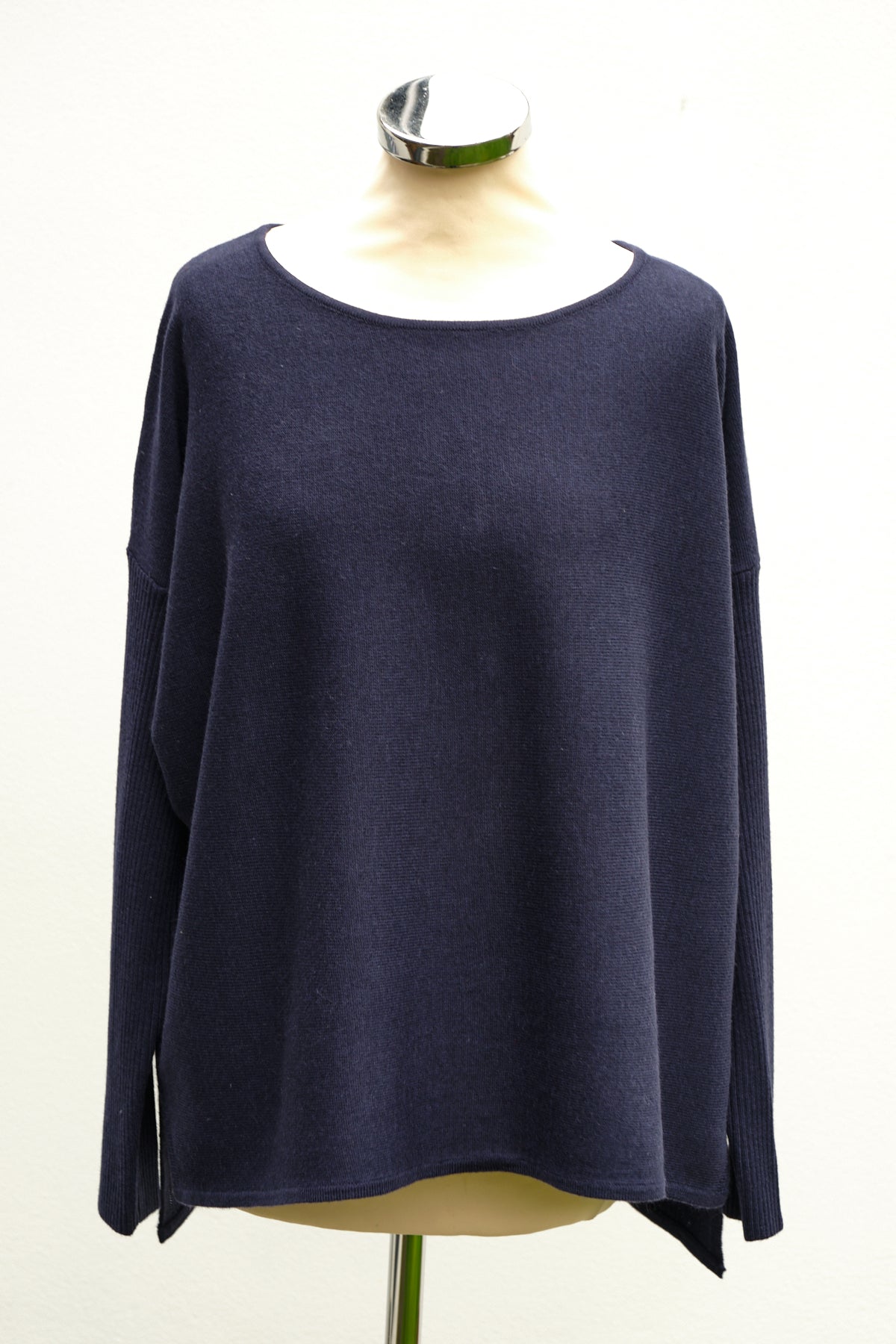 Button back jumper, Navy