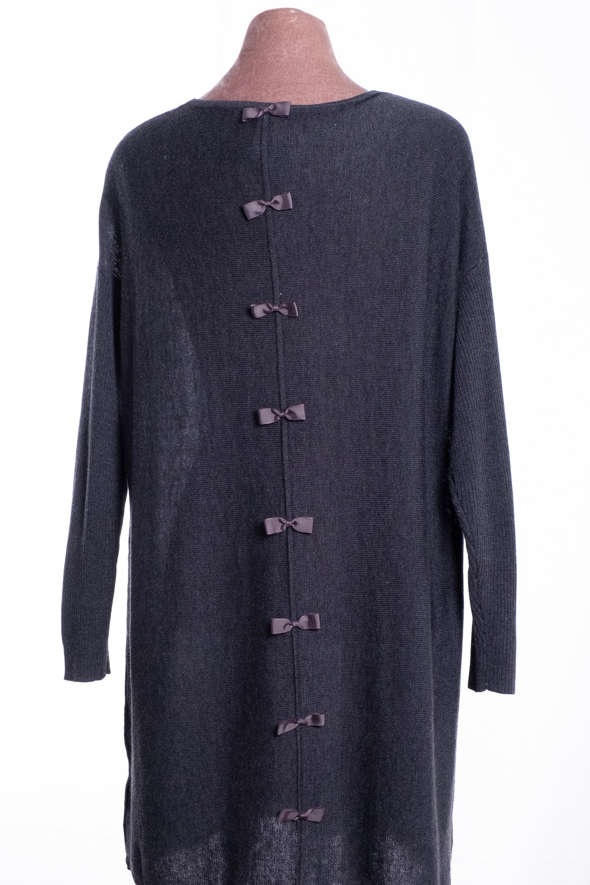 Ginger Toby bow backed tunic, charcoal, rear view