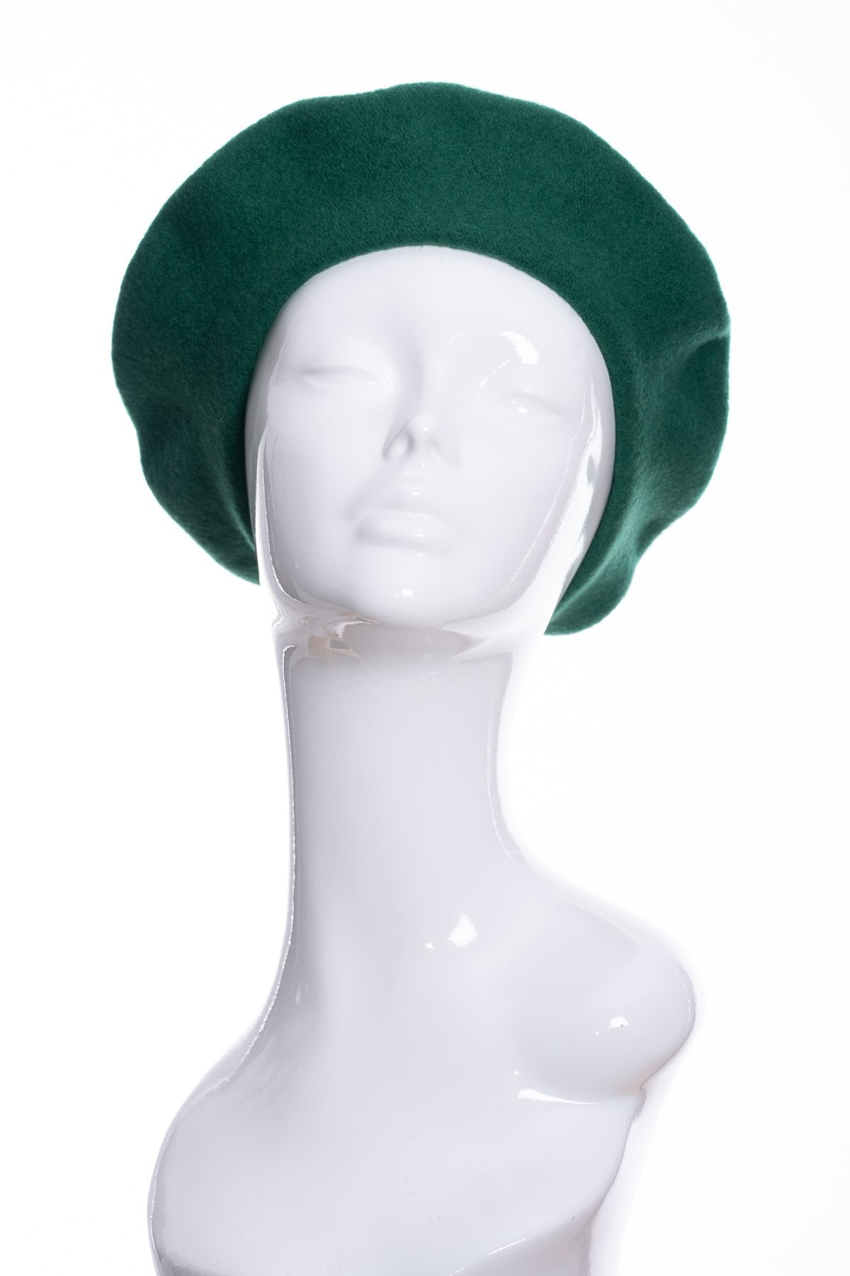 Kopka merino wool classic beret, emerald, front view