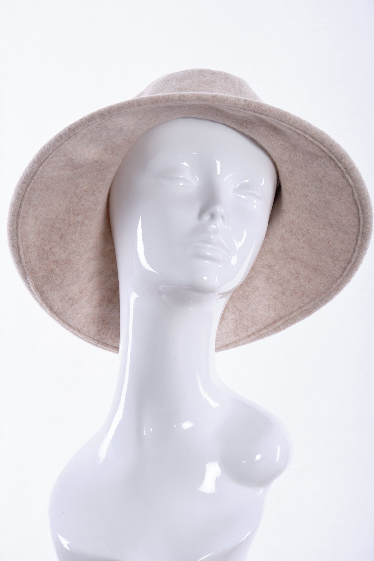 Merino wool fold flat hat