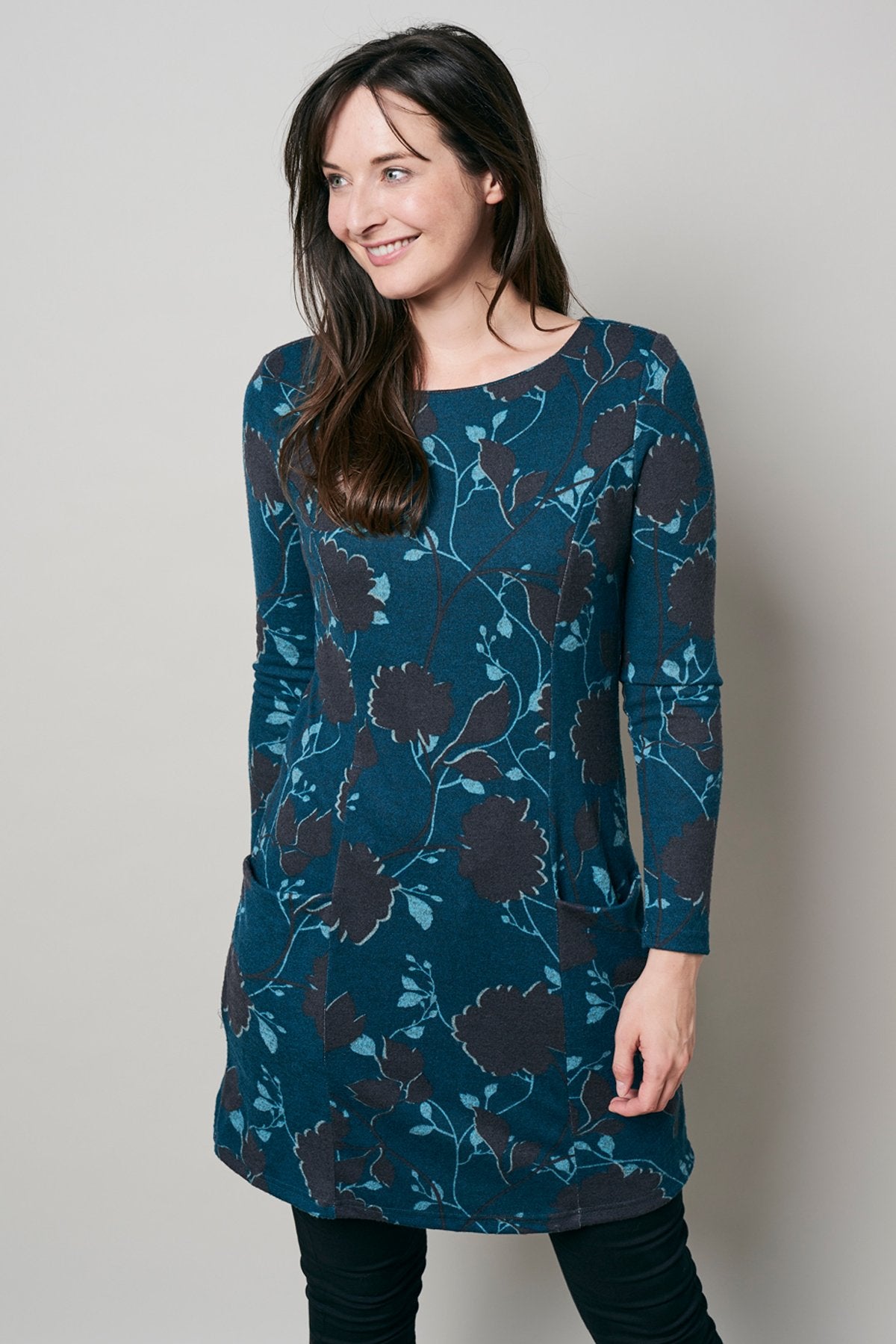 Lily and Me Winterbourne tunic in silhouette print, green, model front view