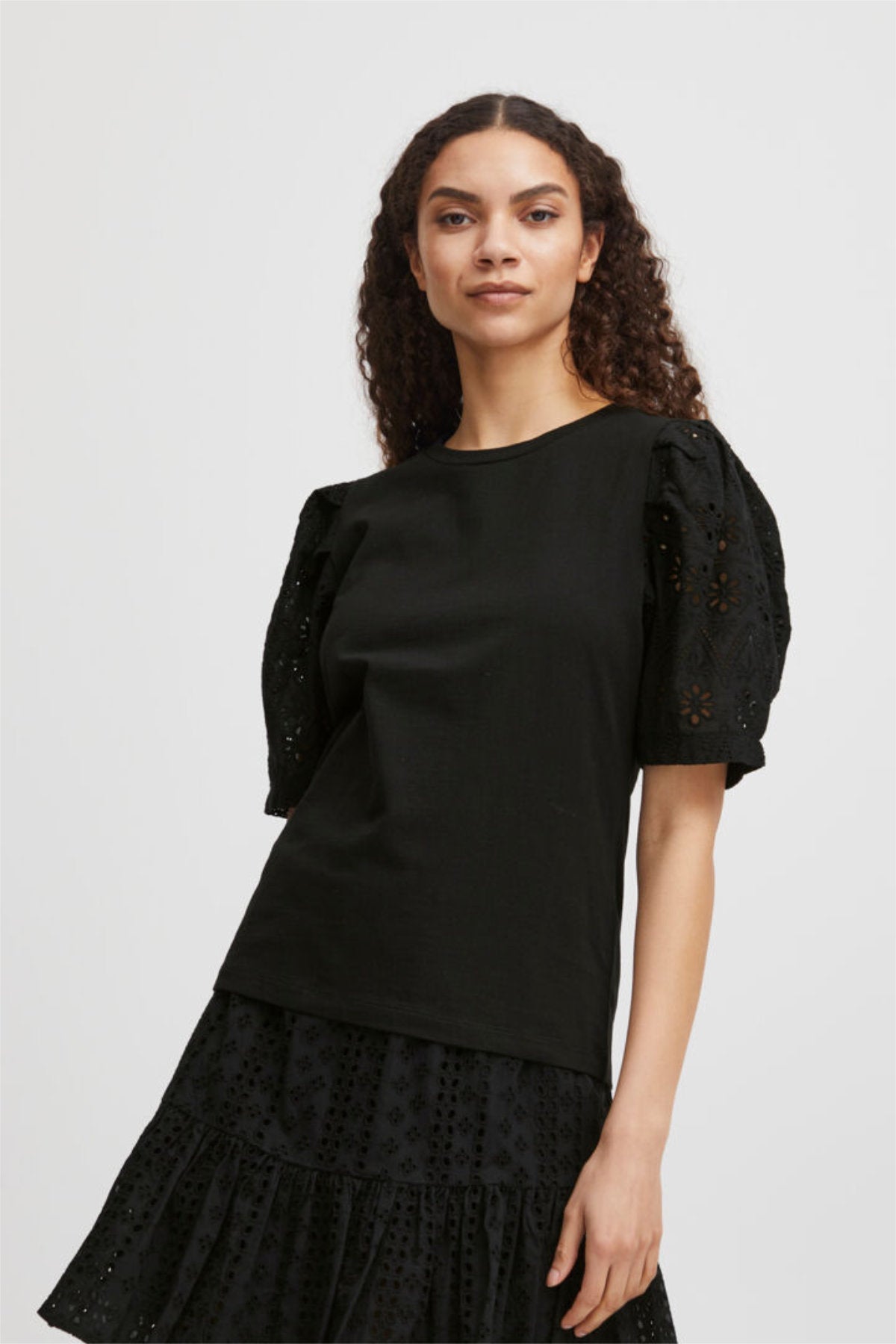 Pasly broderie top, black