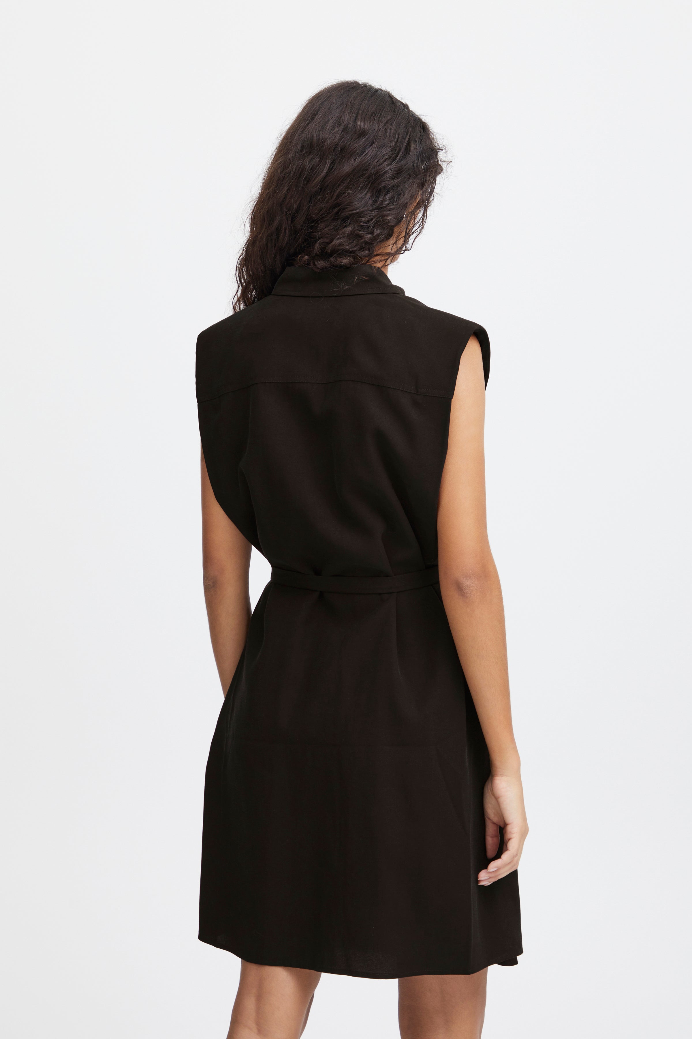 Hizta sleeveles dress, black