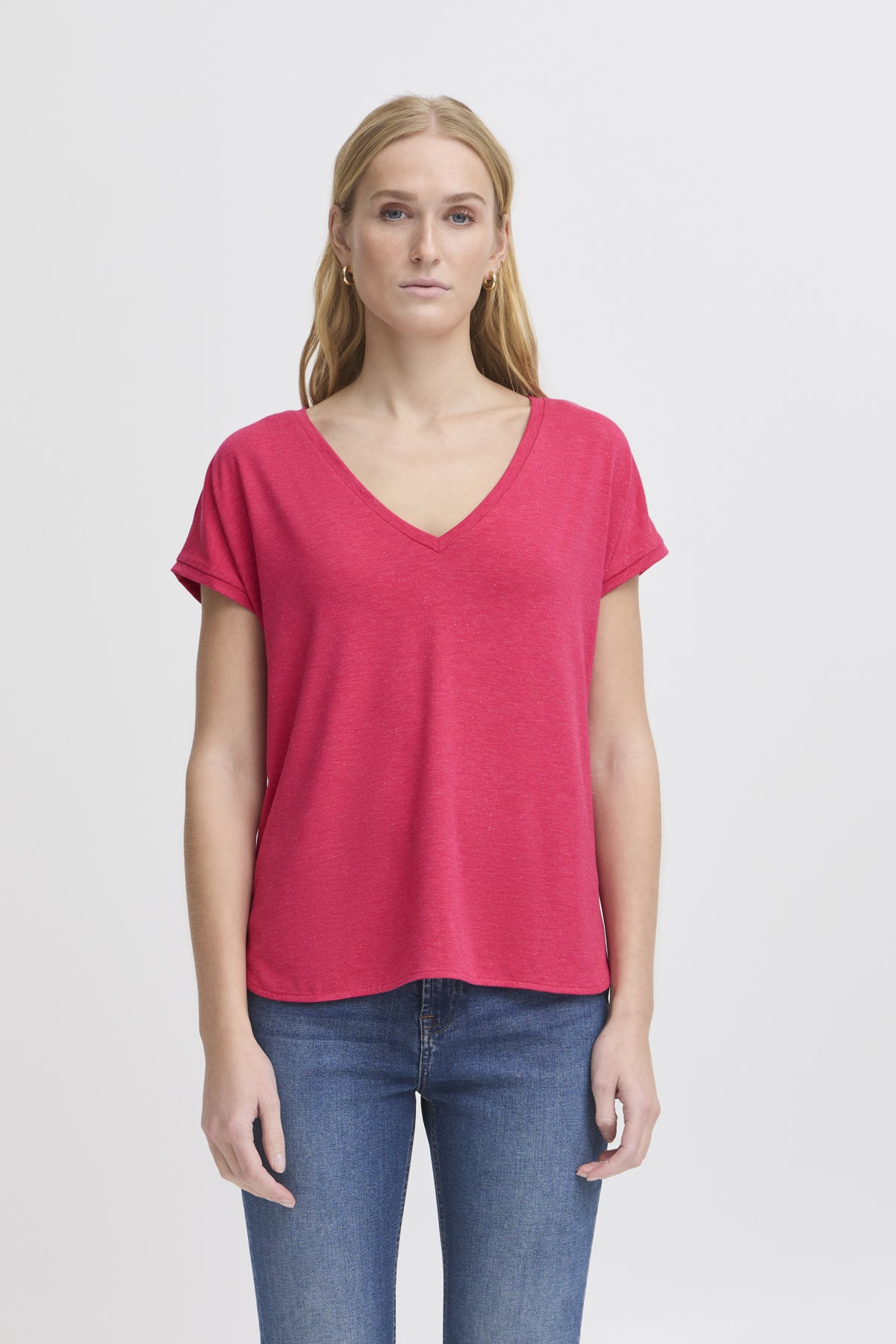 Rebel tee shirt, rose red