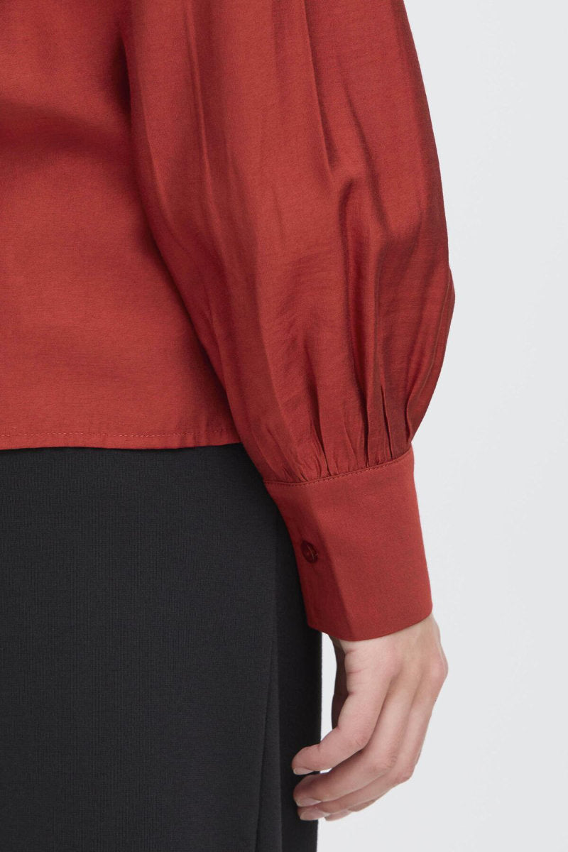 Karlani shirt, redcurrant