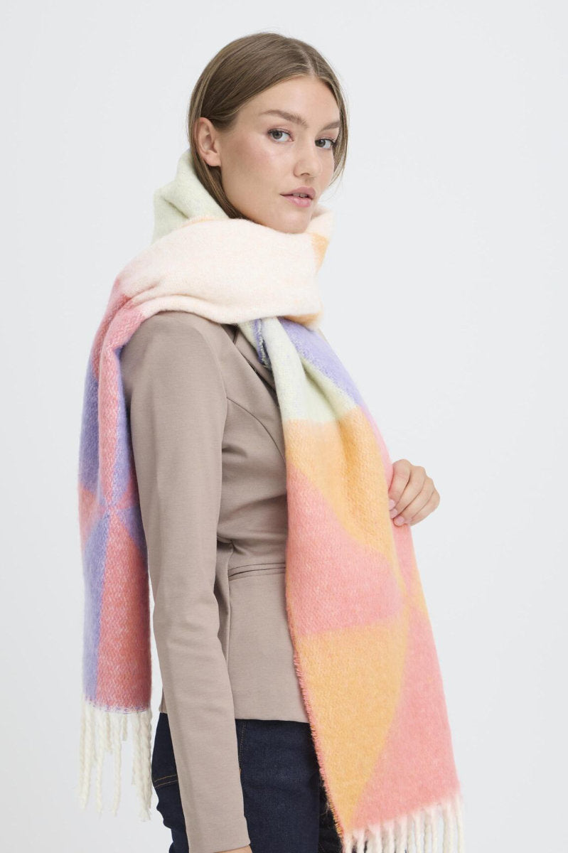 Malfrid scarf, pink lilac
