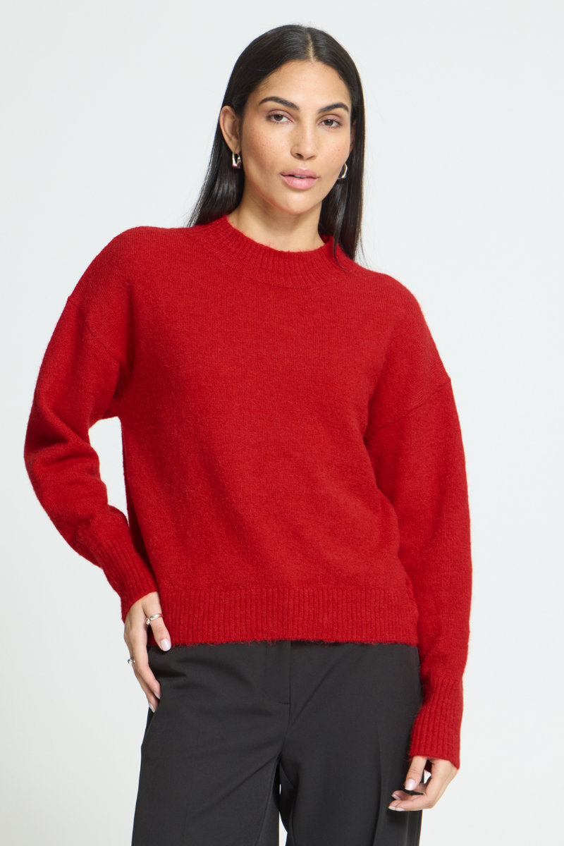 Sage turtle neck jumper, red