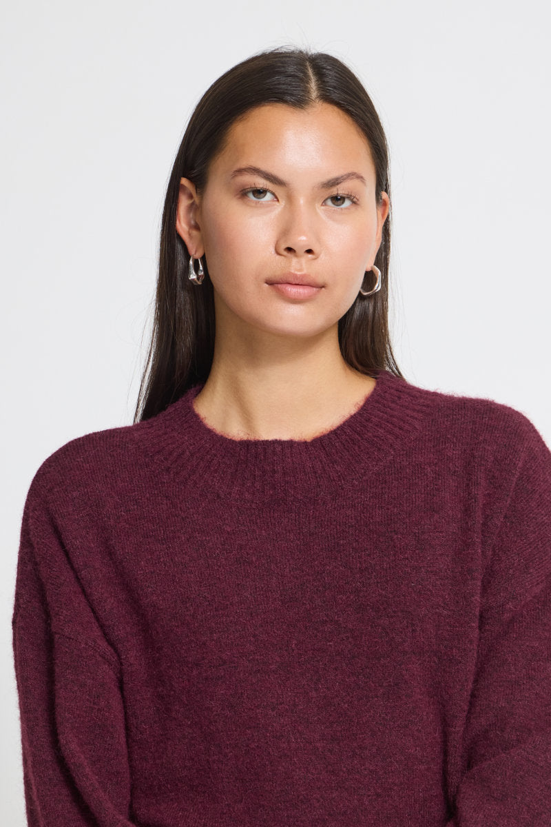 Sage turtle neck jumper, wine
