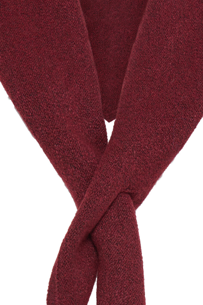 Gry triangle scarf, berry