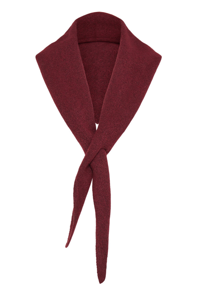 Gry triangle scarf, berry