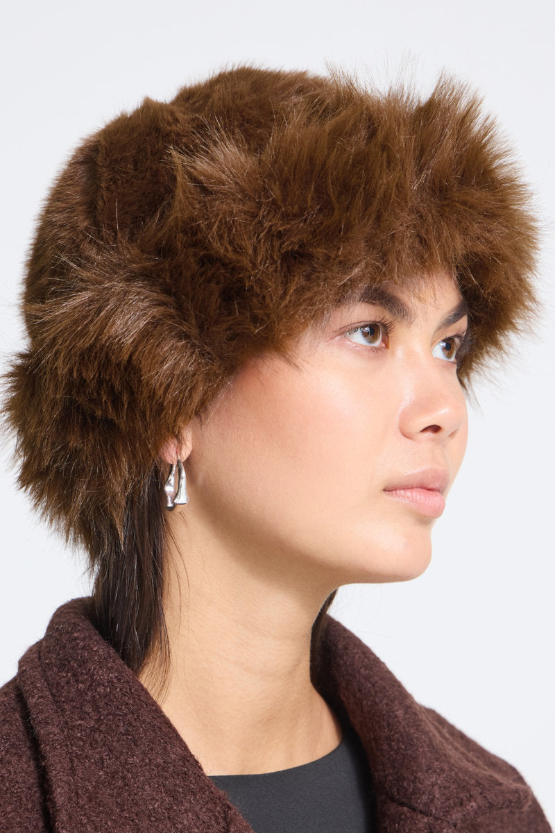 Ebna hat, coffee