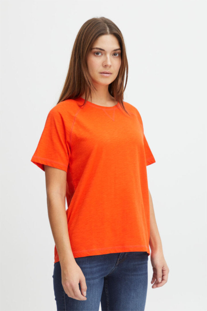 Brit tee shirt, cherry tomato