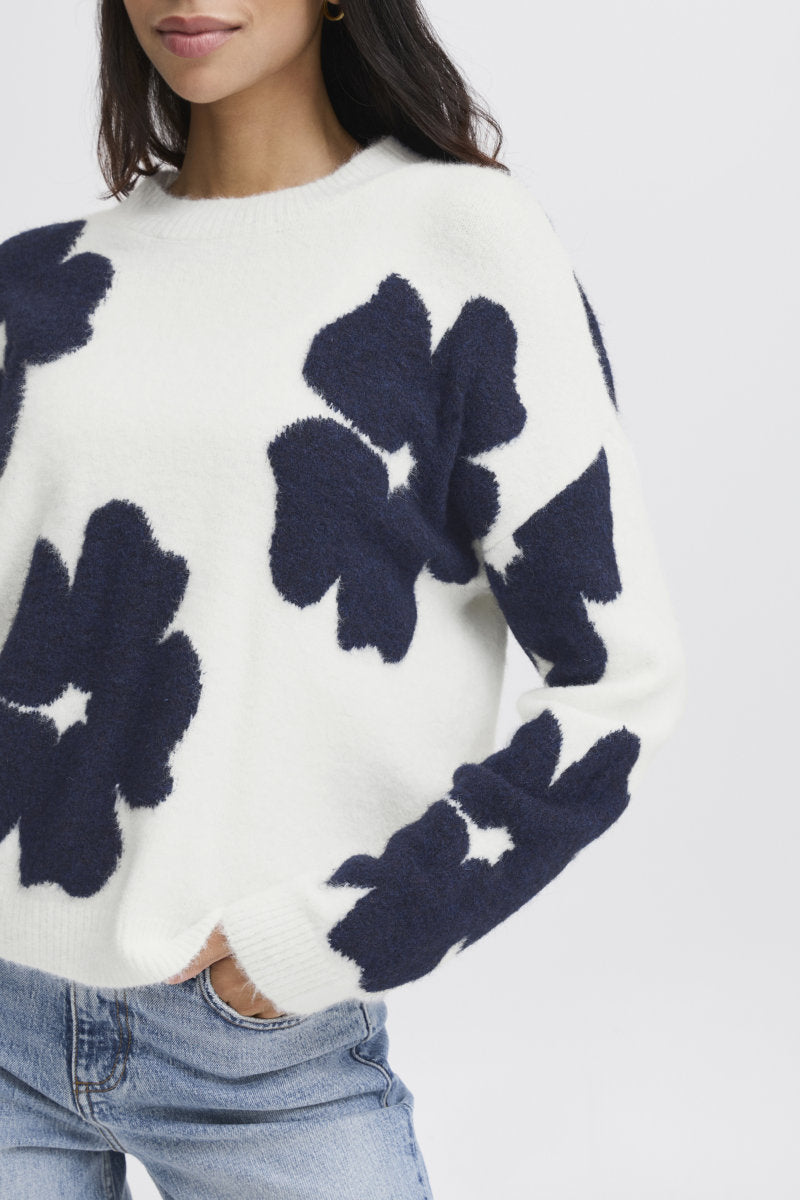 Omea flower jumper, white