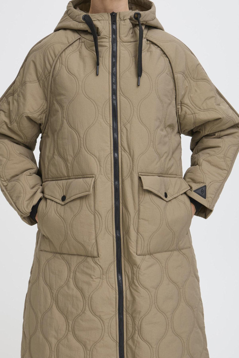 Bocci coat, walnut