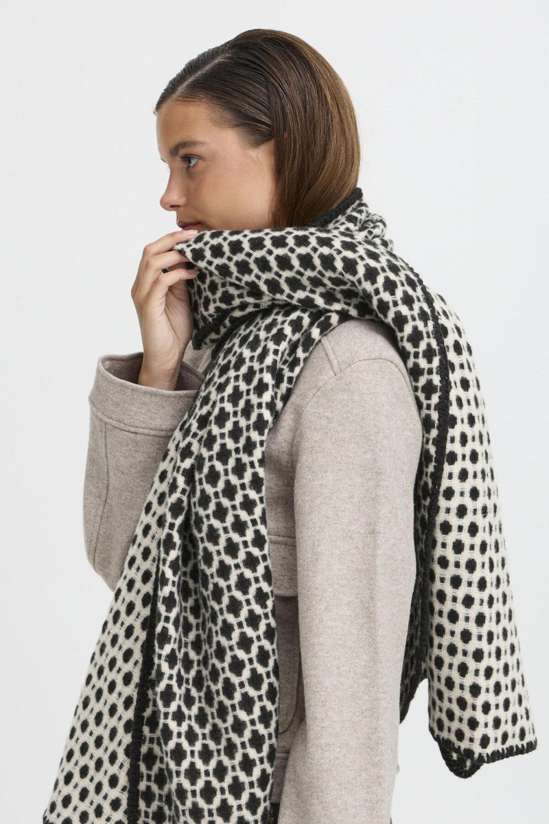 Wedot scarf, black