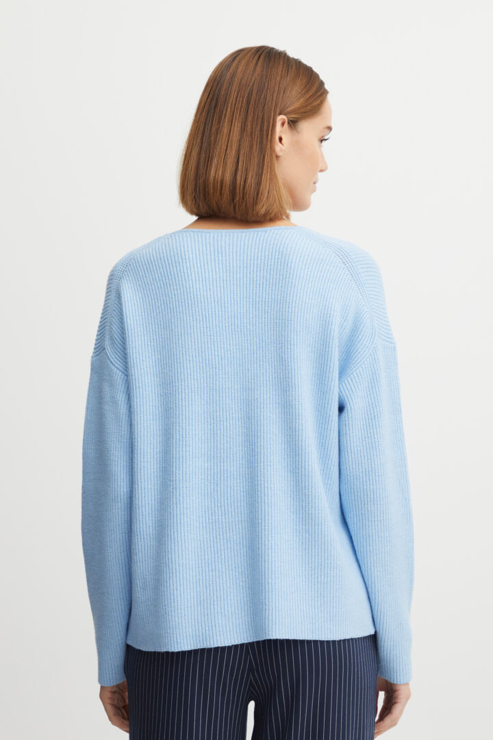 Milo V neck jumper, Bluebell