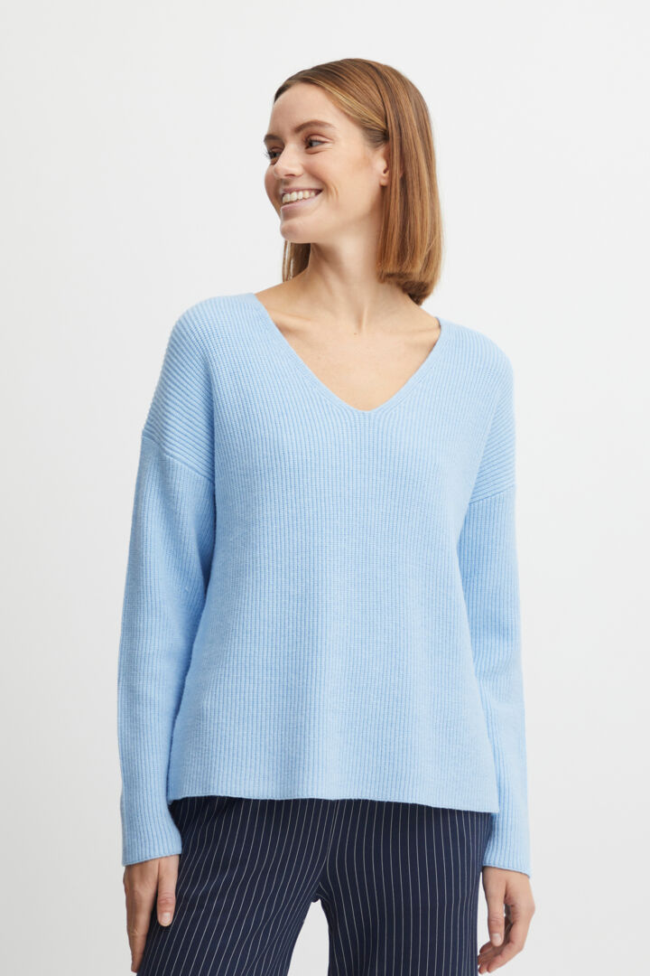 Milo V neck jumper, Bluebell