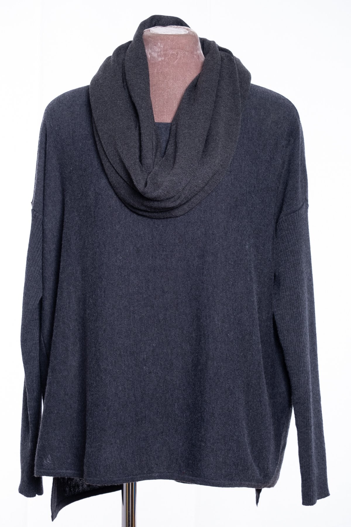 Ginger Toby bow backed jumper, charcoal, view with snood