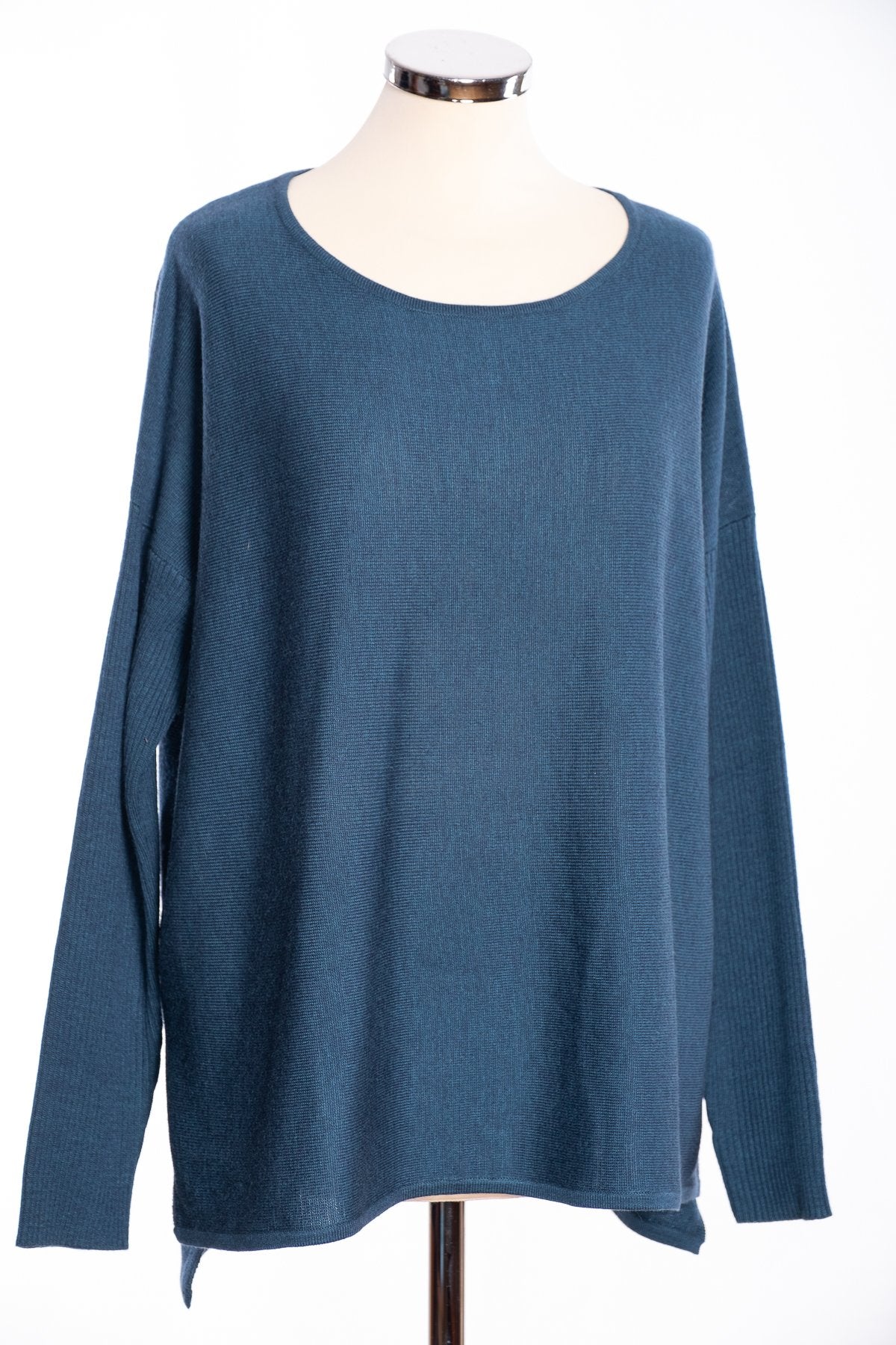 Ginger Toby bow backed jumper, slate green, front view