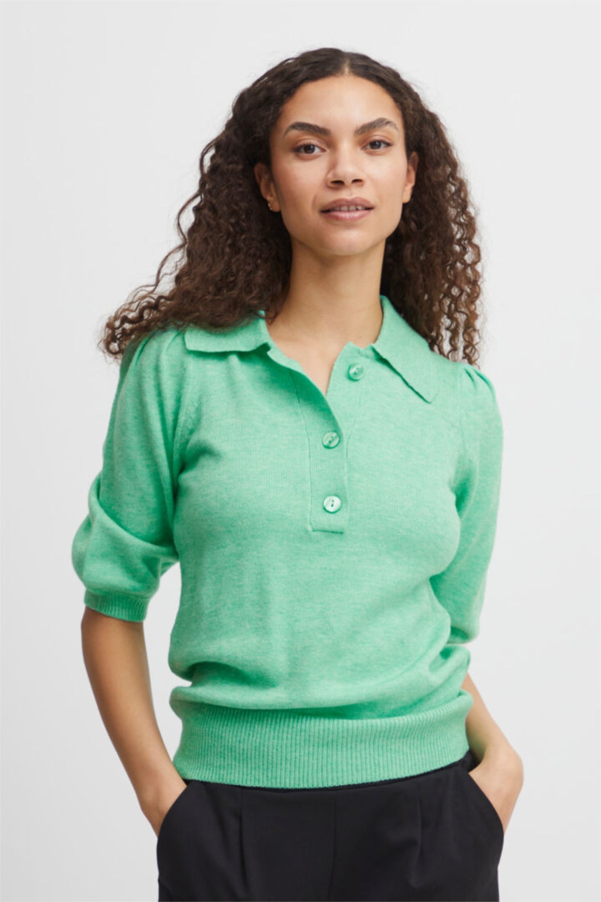 Nonina jumper, Ming green