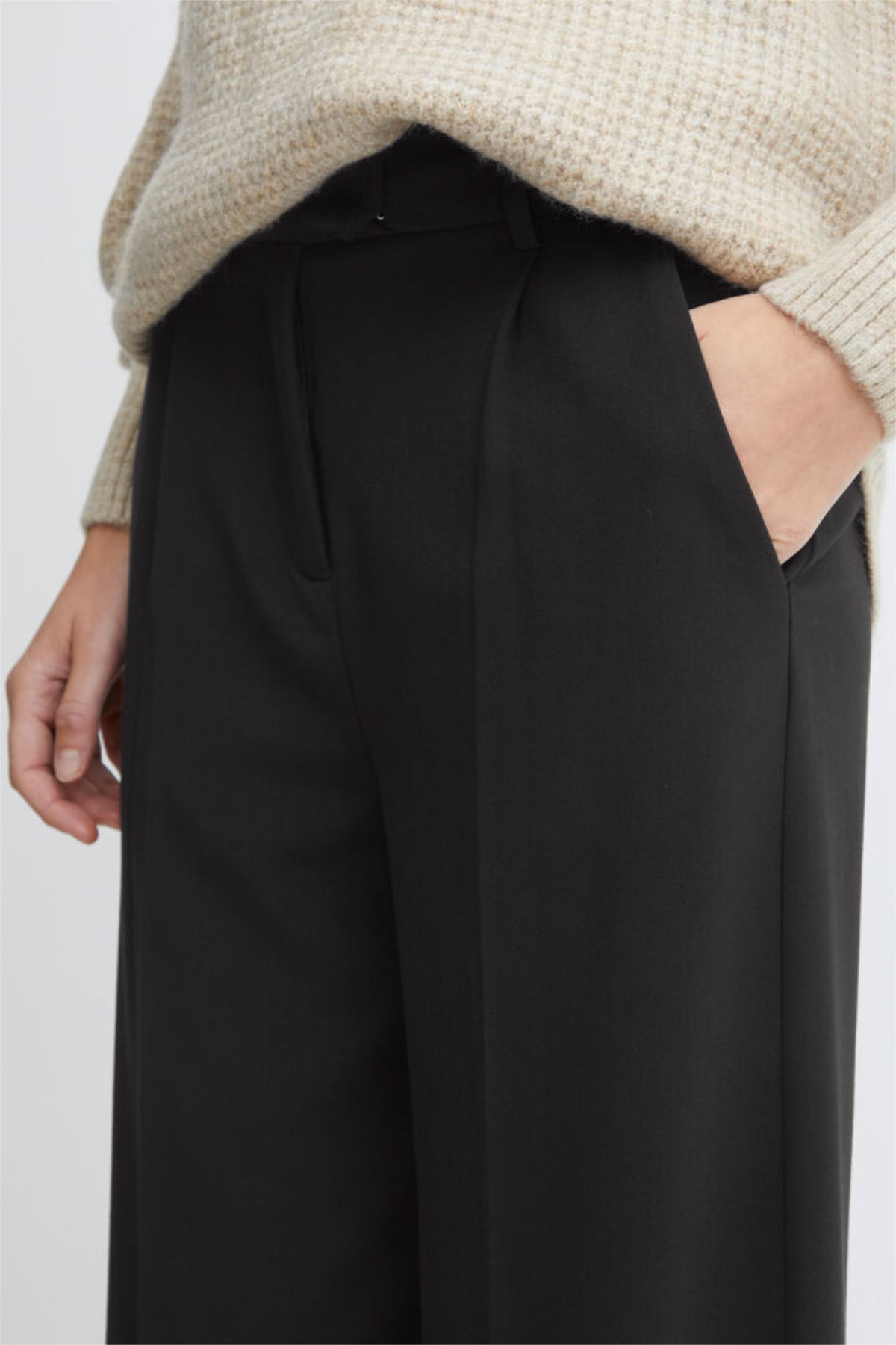 Danta trousers, Black - DO NOT USE