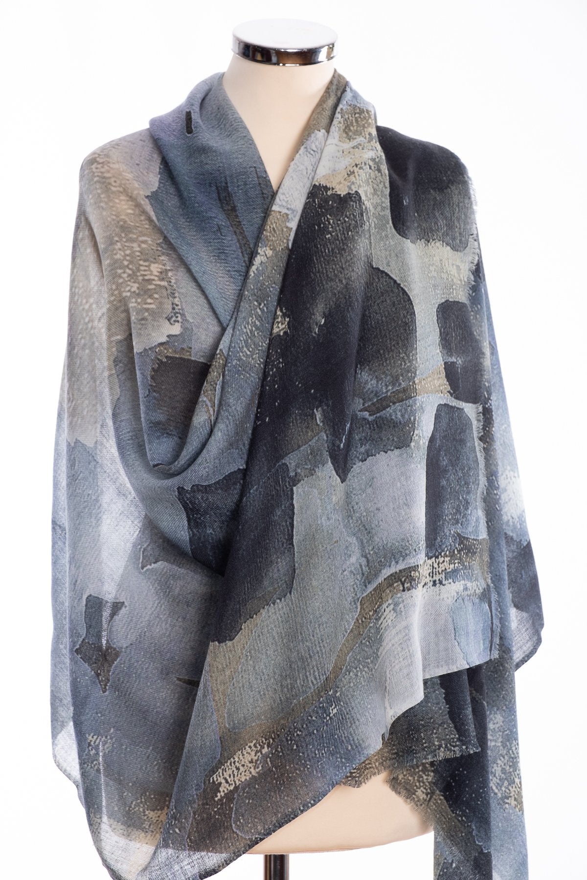 Kapre brush stroke design scarf, grey, wrap view