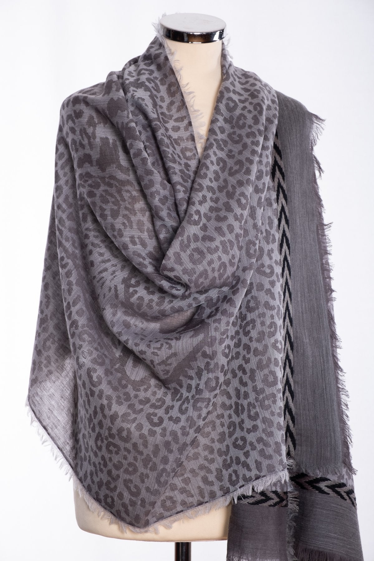 Ombre leopard print scarf, grey, wrap view