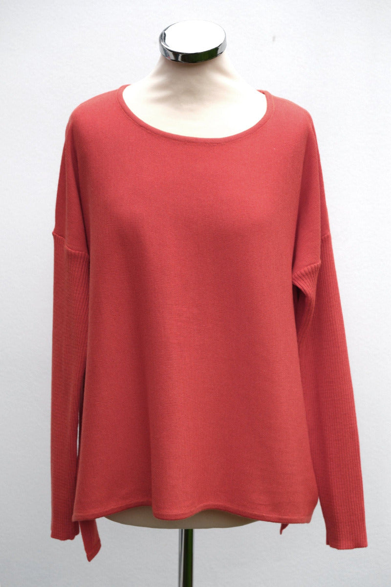 Bow back jumper, brick